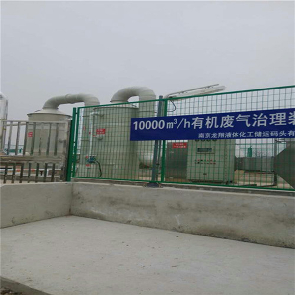 臥式（shì）噴淋塔（tǎ）